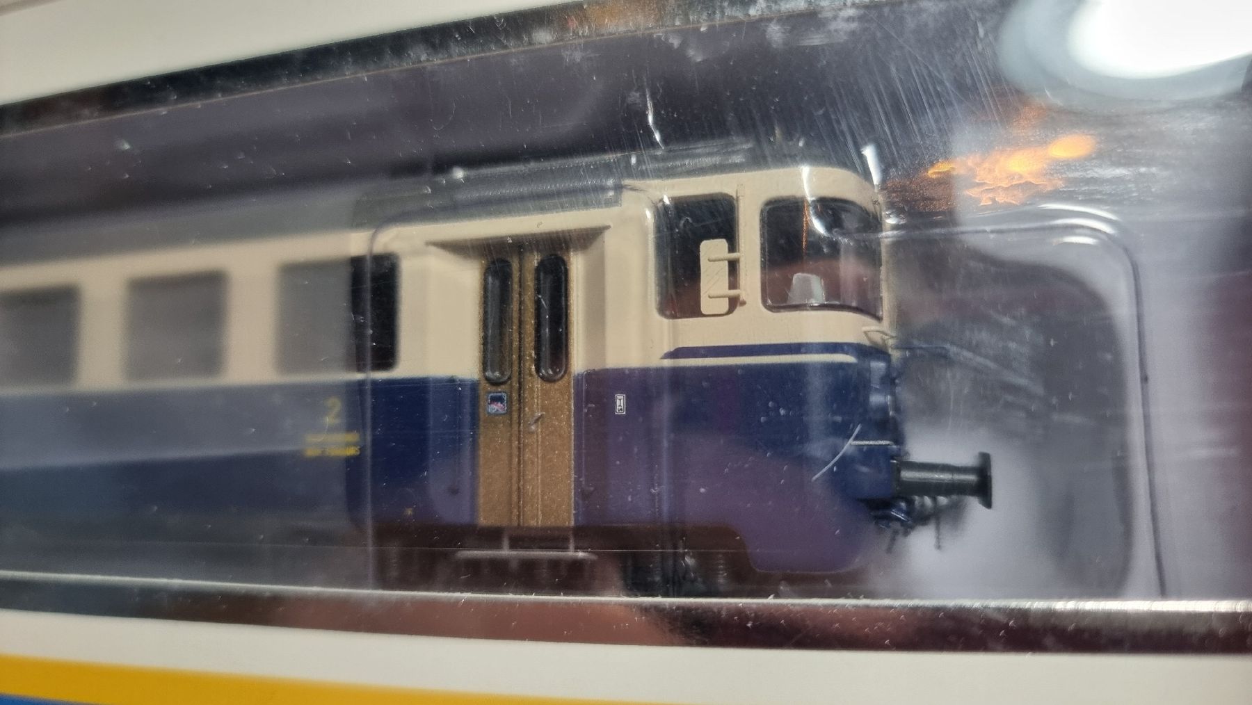Esu Modellini di ferrovie: ESU BLS Steuerwagen – Nuovo e nell'imballaggio originale da Au ZH venduto da Krokodil08