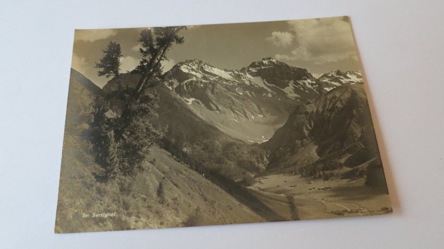 Cartoline postali: Im Sertigtal - um ca. 1950 – Usato da Jona venduto da centumprata