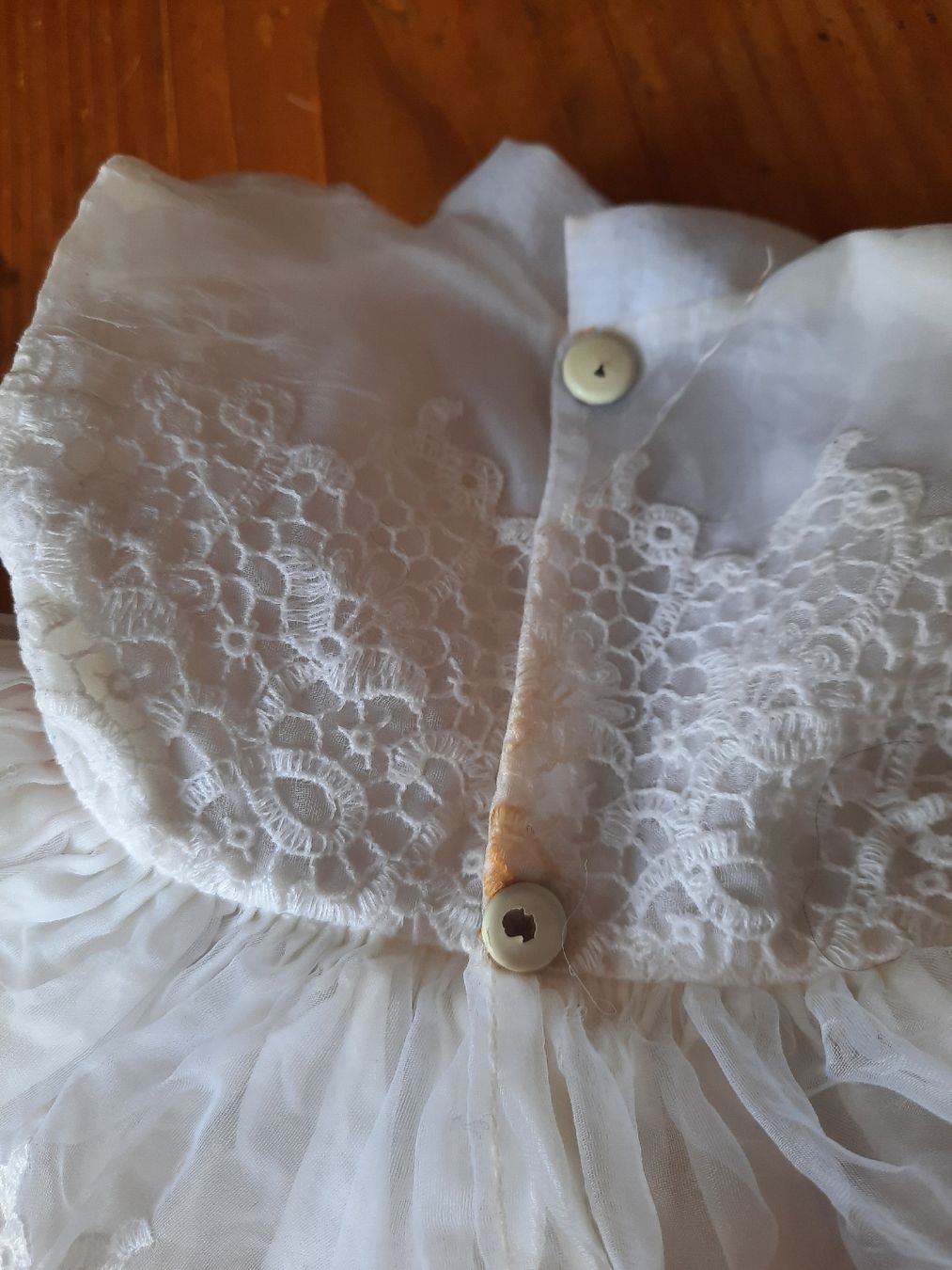 Bambole: ROBE, vers 1960 . Étiquette : POUPÉE BELLA – Usato da Le Locle venduto da marylise01 3