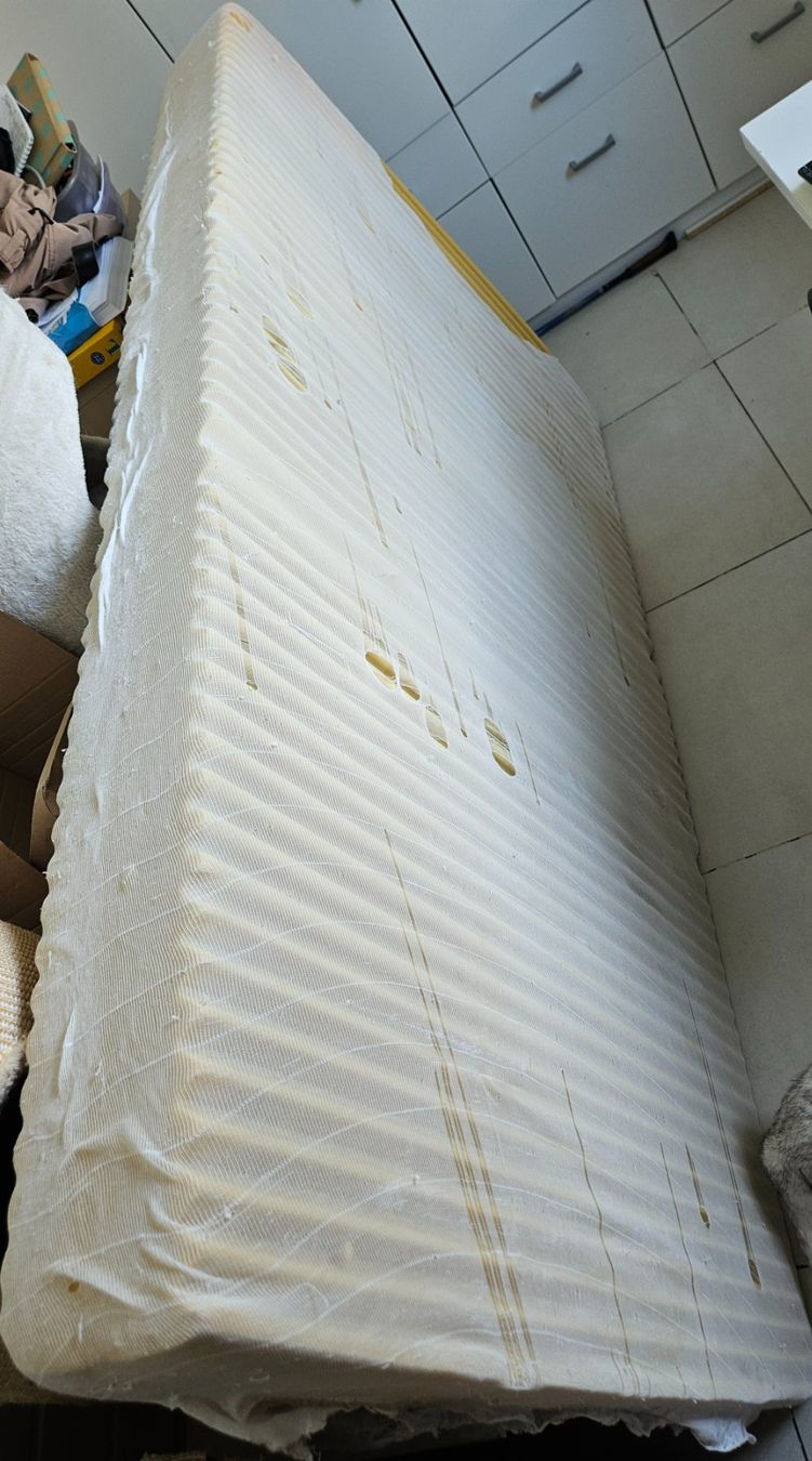Matelas: Matratze 120x200 – D'occasion à zufikon par 5621