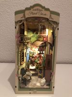 Rolife Floral Corner - Book Nook
