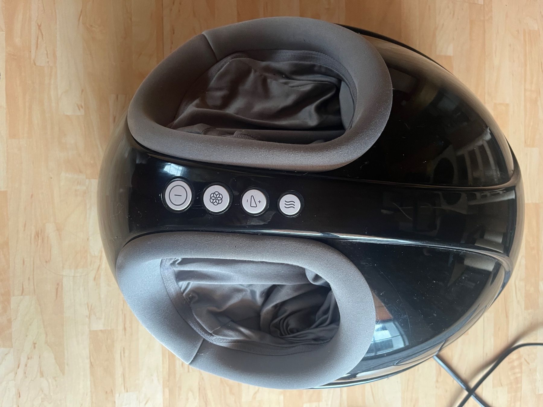 Dispositivi per massaggi: Fussmassagegerät – Usato da Appenzell venduto da Hasenfurz