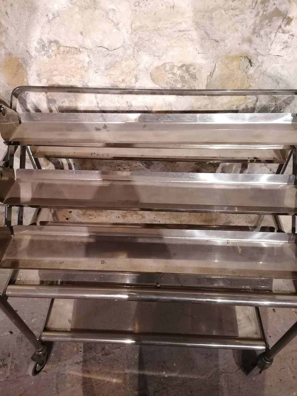 Carrelli di servizio: Servierwagen / Dessert / Vintage – Usato da Erlach venduto da MeHome77 2
