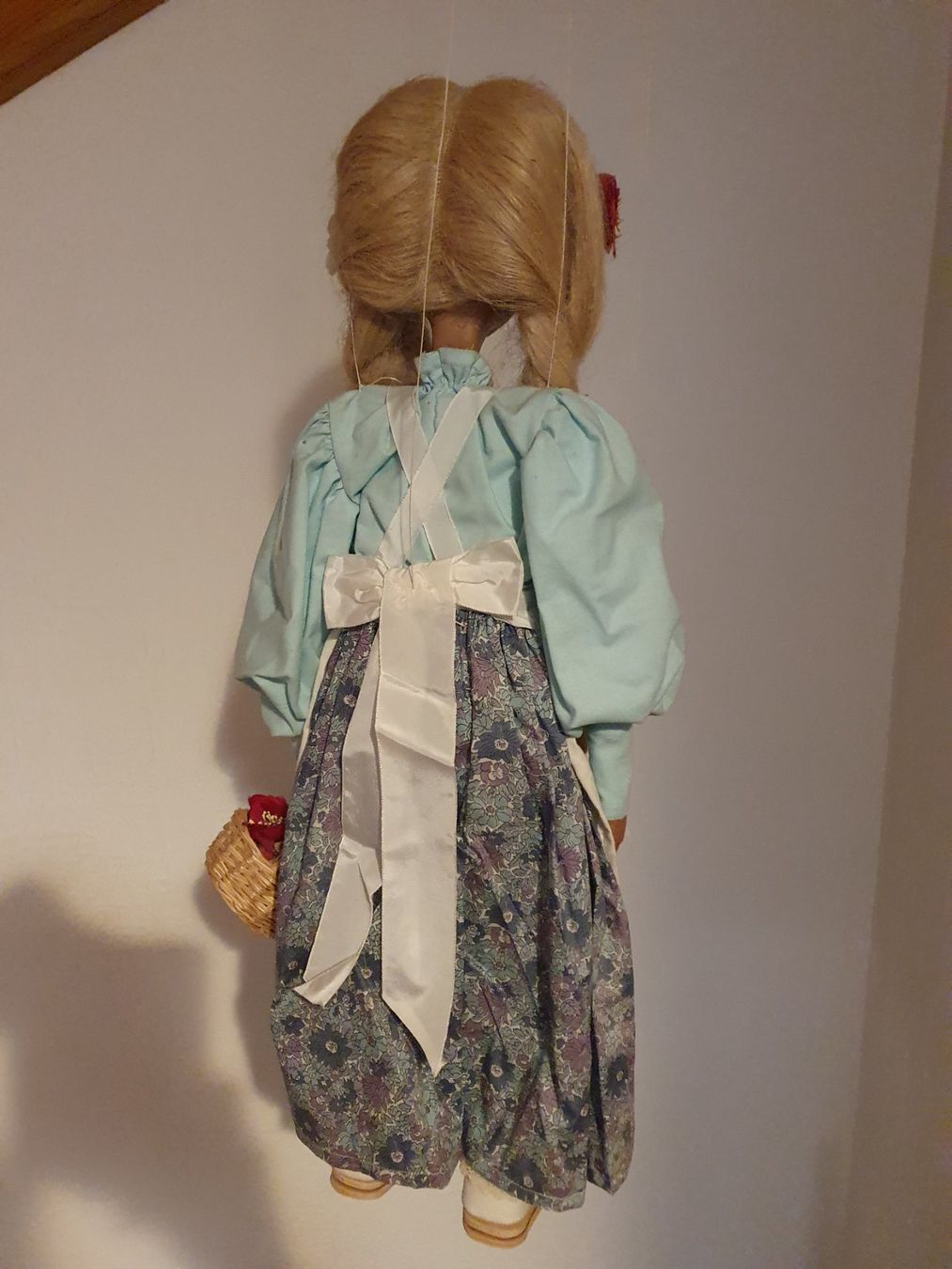 Statuette: Marionette Blumenmädchen – Usato da Gattikon venduto da majoran1 1