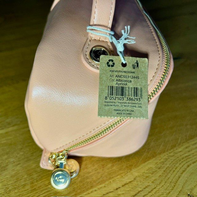 Kosmetikkoffer: Kleines Necessaire Farbe apricot – Neu und originalverpackt aus Ottikon von lo99 2