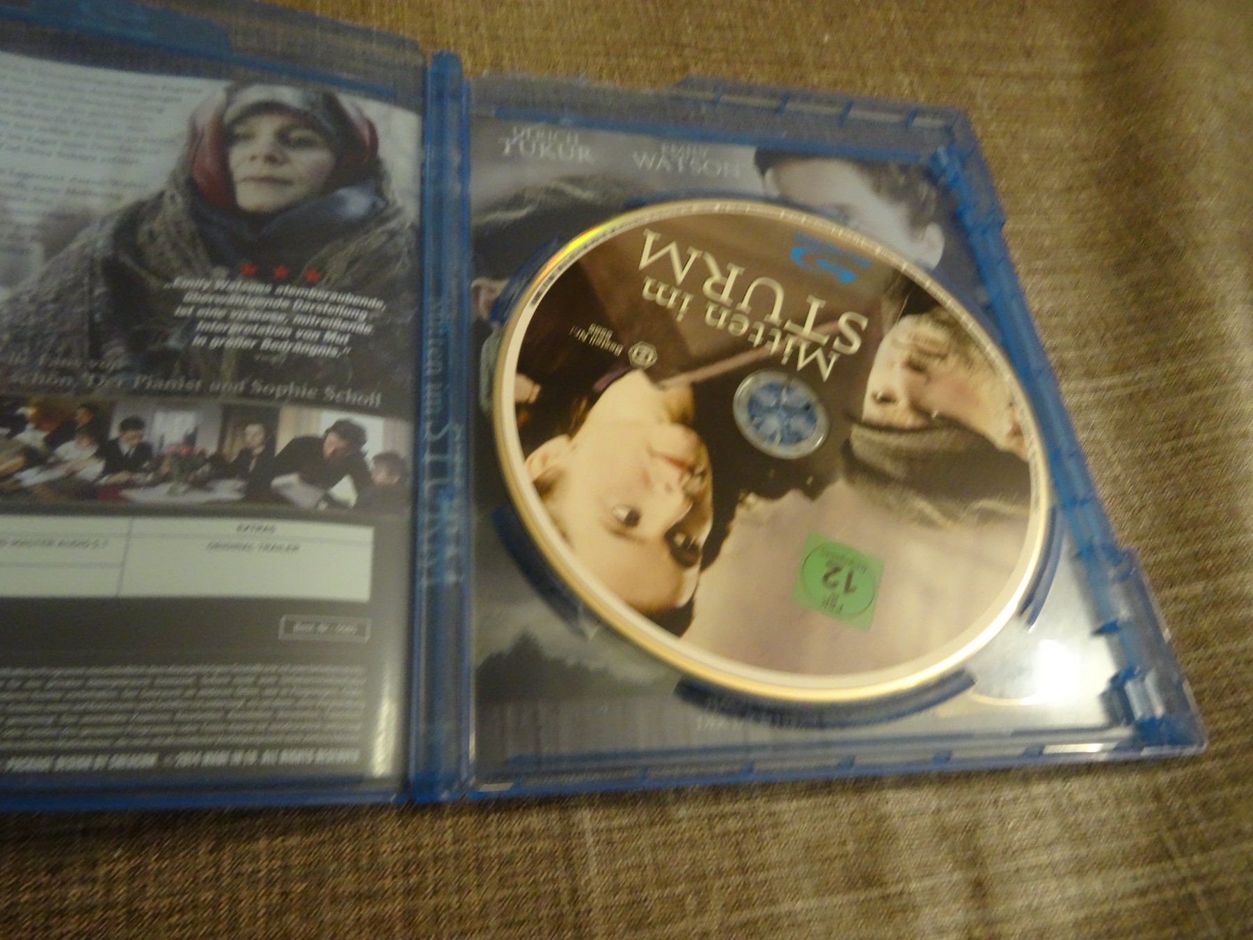Tutti i DVDs: Blu-ray Mitten im Sturm – Usato da Olten venduto da Disc-Verkauf 1