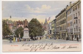 ST. GALLEN Marktplatz und Vadiandenkmal
