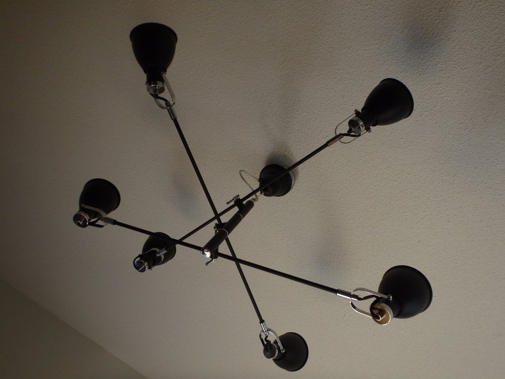 Ikea Lustres & lampes de plafonds: schwarze mit 6 schwenkbaren Spots IKEA Deckenlampe – D'occasion à Schöfflisdorf par pullux 7