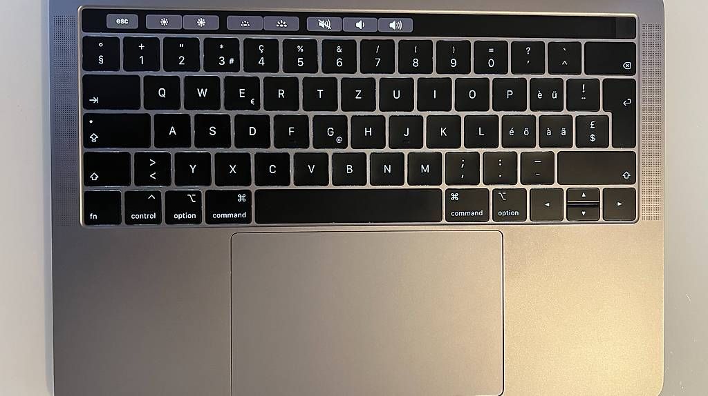 Apple Notebook: MacBook Pro 13" (2019)  128 GB SSD – Usato da Magliaso venduto da fabiano_leo 2