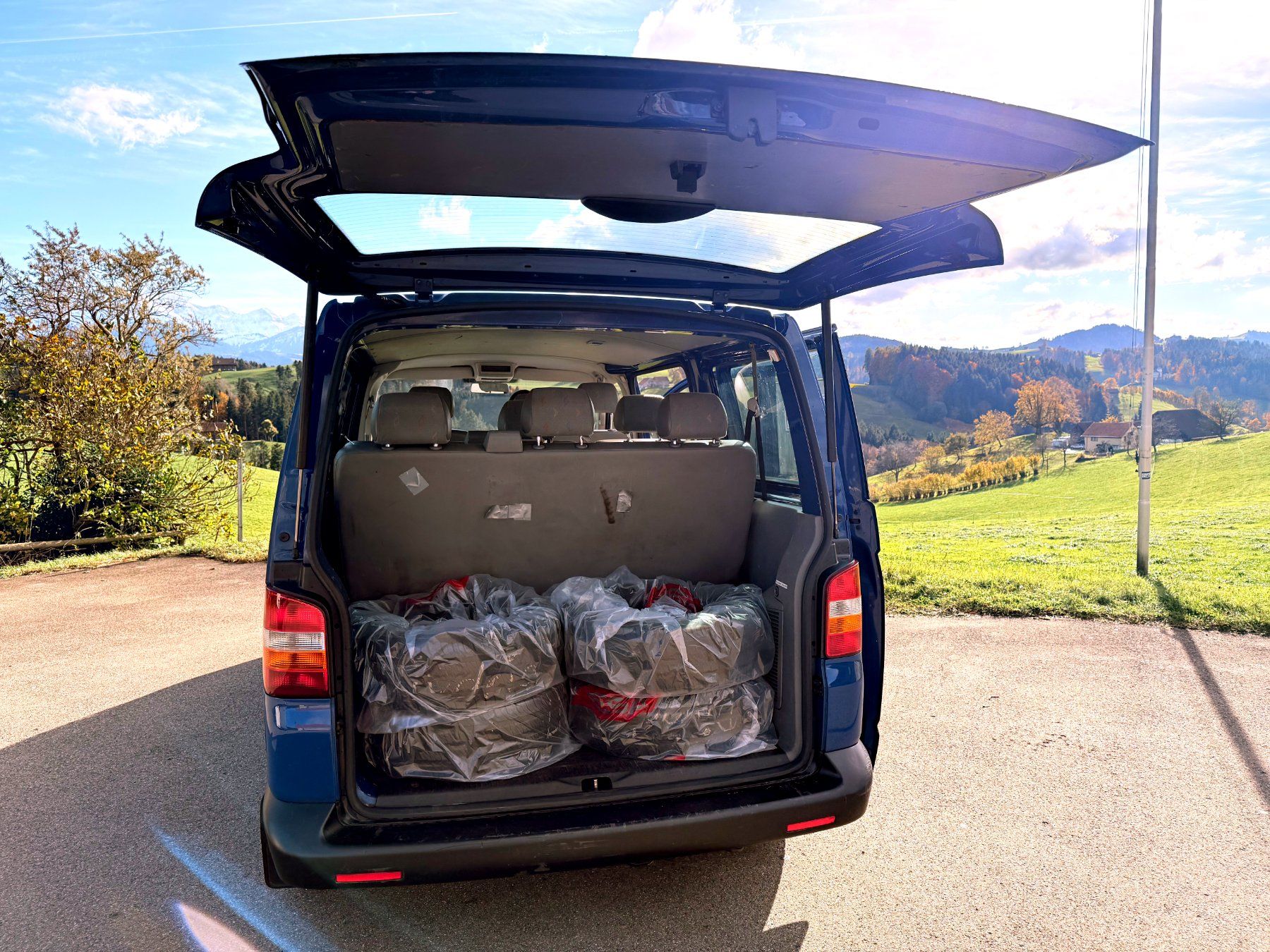VW Automobili: VW T5 1.9 TDI mit neun Plätzen – Usato da Herisau venduto da huberfensterherisau 3