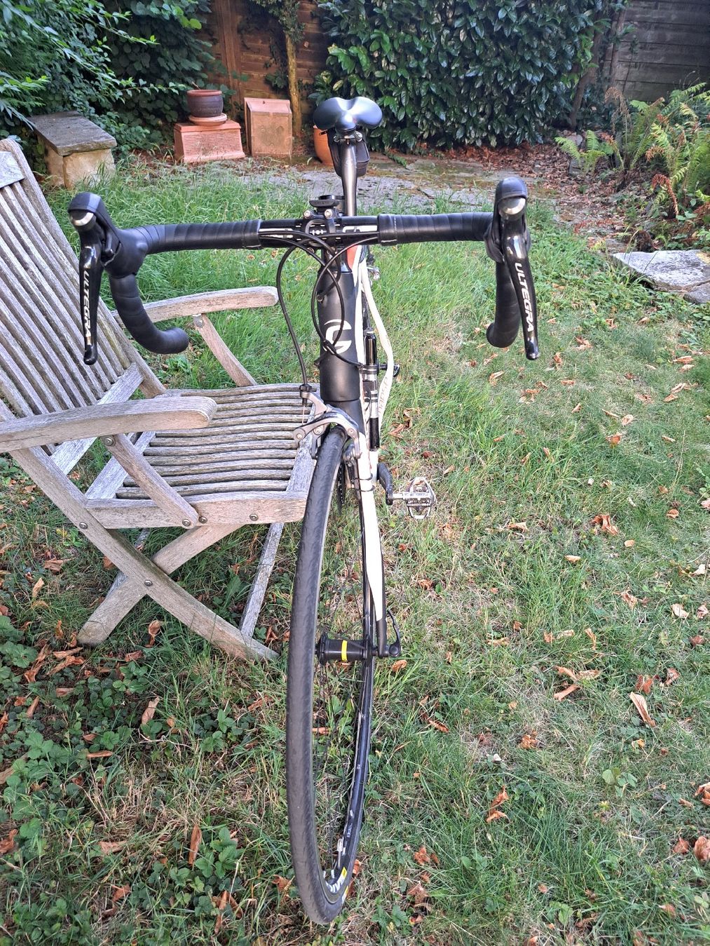 Cannondale Biciclette: Cannondale Synapse Carbon – Usato da Schaan venduto da cbinding 1