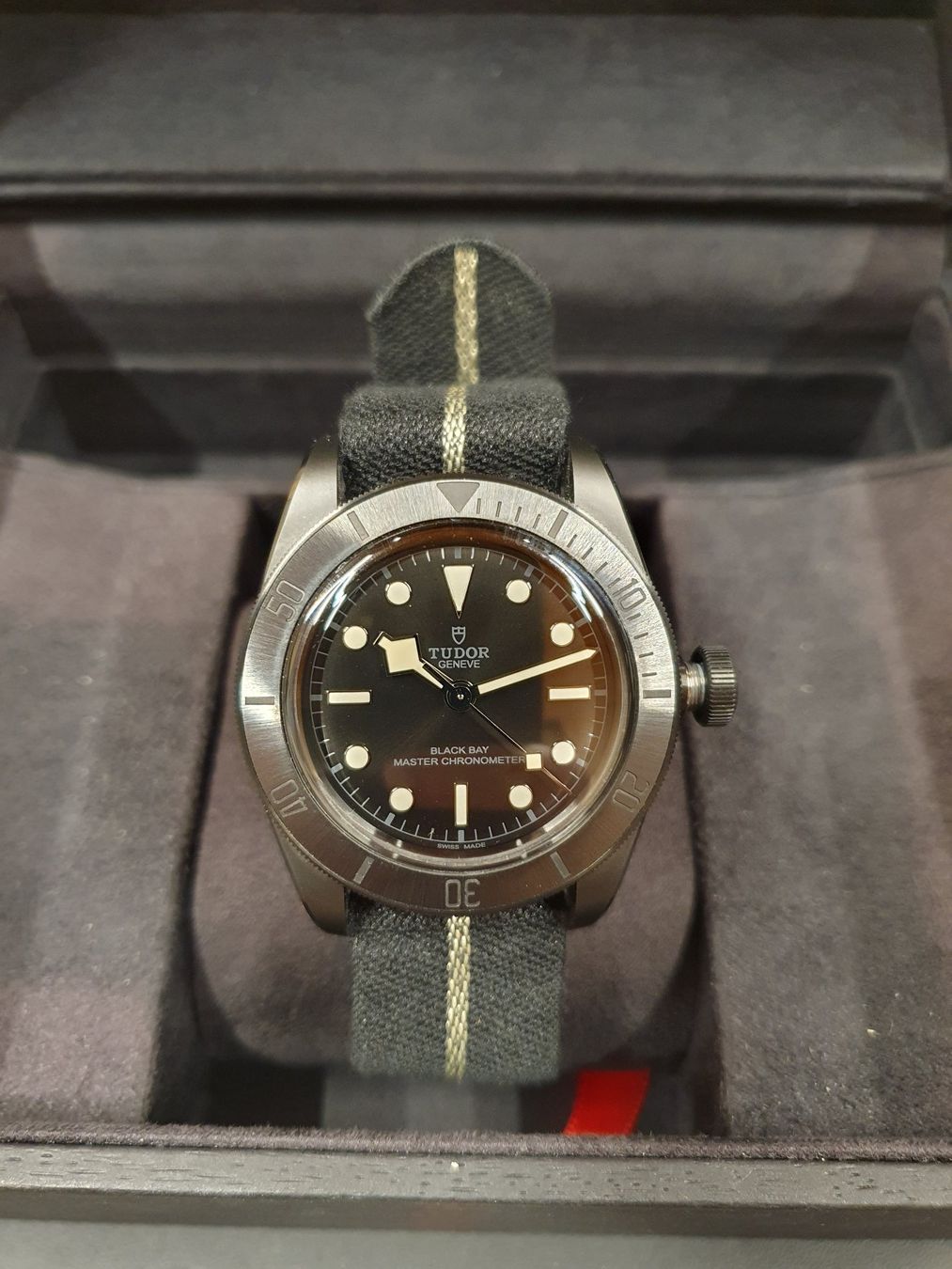 Tudor Orologi: Tudor Black Bay Ceramic / 2025 / Full Set – Nuovo (secondo la descrizione) da Binn venduto da STI-SWISS 1