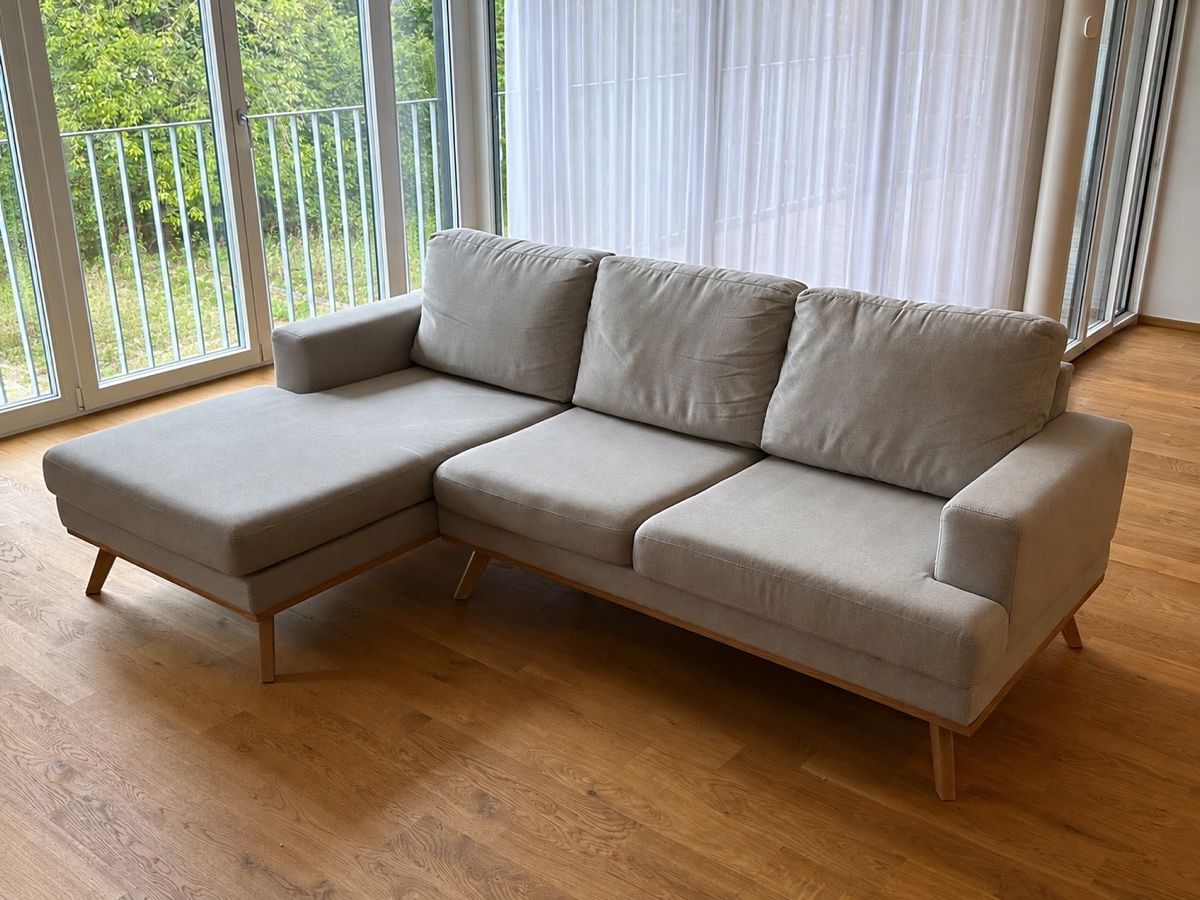 Sofas: Hellgraues Ecksofa – Gebraucht aus Sissach von MaPug