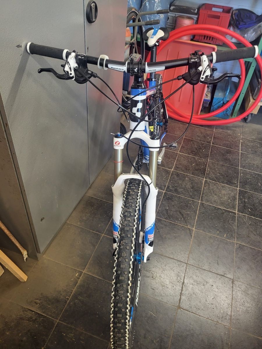 Cube Biciclette: cube Ams fully 26 zoll – Usato da Neftenbach venduto da losche187 2