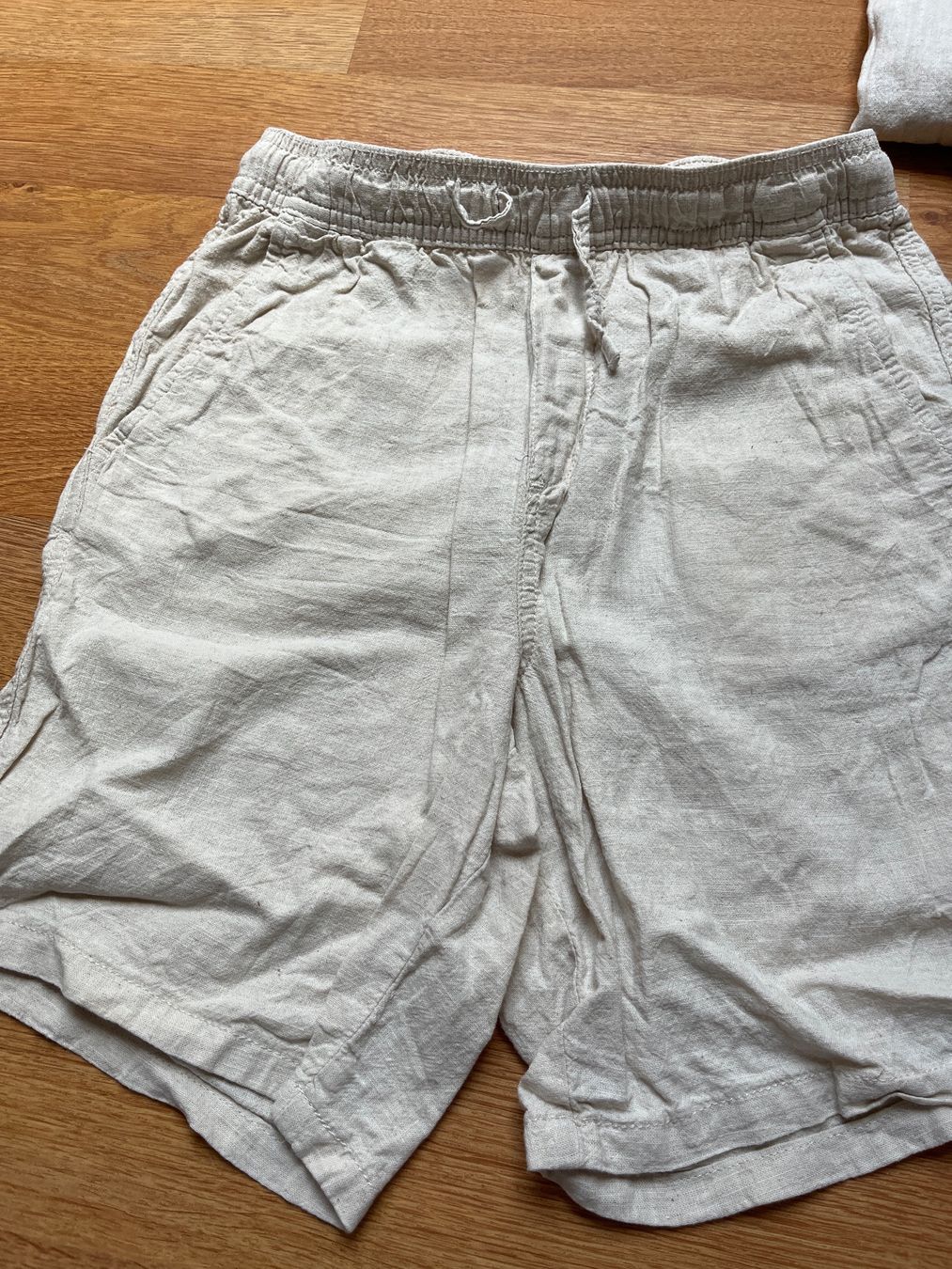 H&M Lotti & Set di vestiti: Lot vêtements taille 146 – Usato da Genève venduto da fyshbird 5