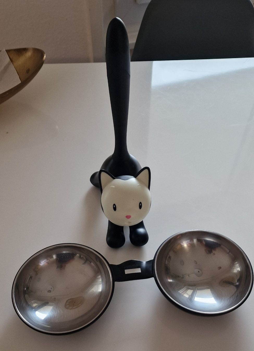 Mangimi: Gamelle chat – Usato da Lausanne venduto da Mamouche8 1