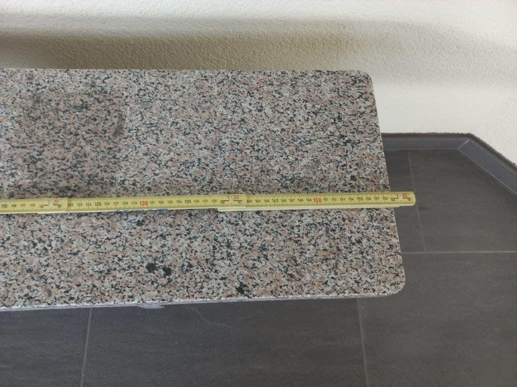 Tavoli: Granittisch mit Granitbänkli und Granitfuss – Usato da Pfäffikon / ZH venduto da Pefkadett 7