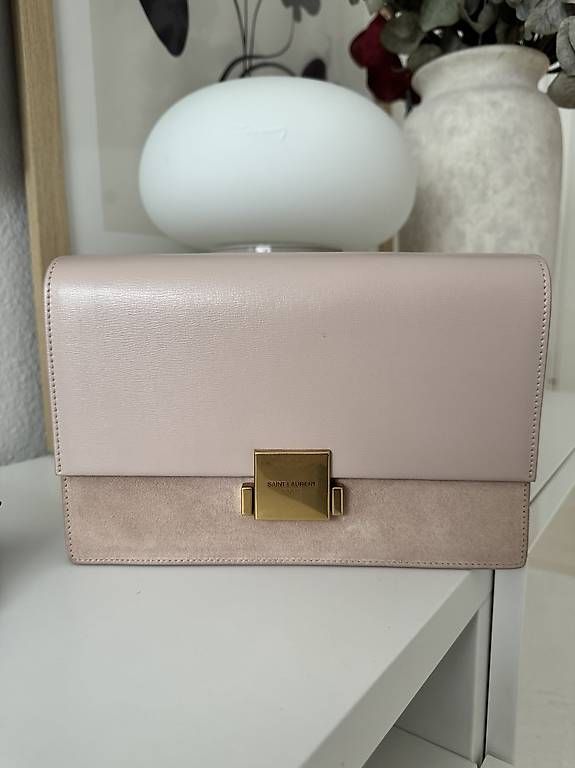 Borse da donna: Tasche SAINT LAURENT Bellechasse – Usato da Bürglen UR venduto da VKorchynskyi 4
