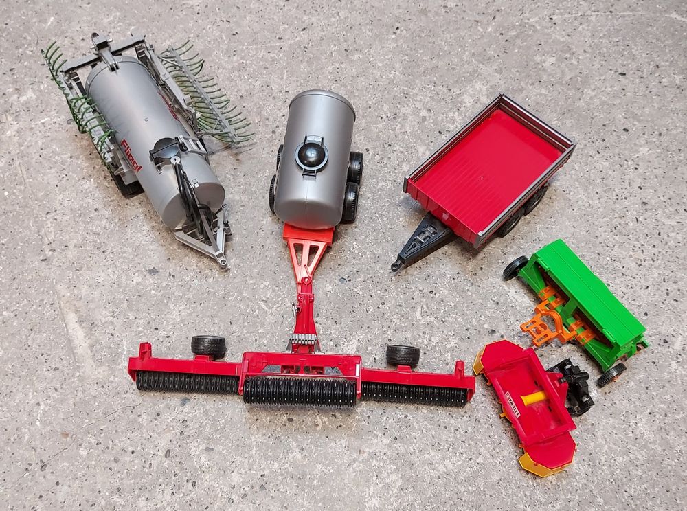 Set Bauernhof diverse Anhänger von Bruder | Kaufen auf Ricardo