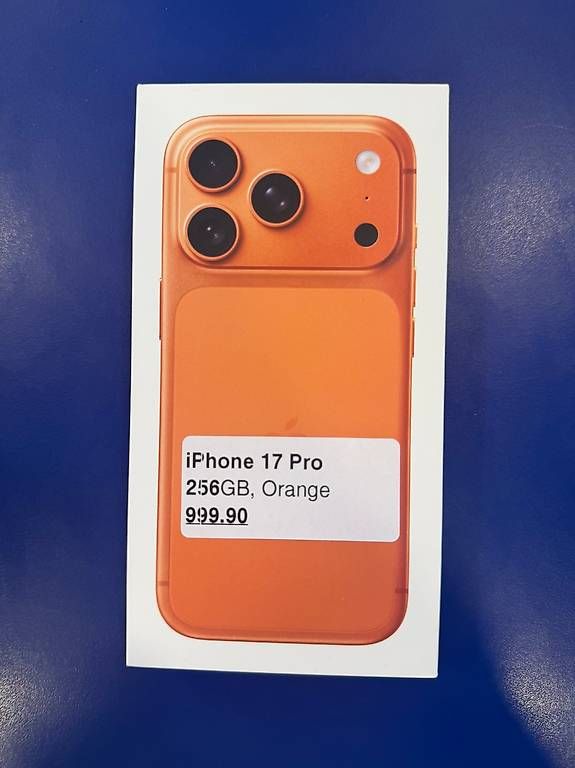 Telefoni cellulari / Smartphones: Apple iPhone 17 Pro (256GB, Orange) – Usato da Aarau venduto da RAMESTORE
