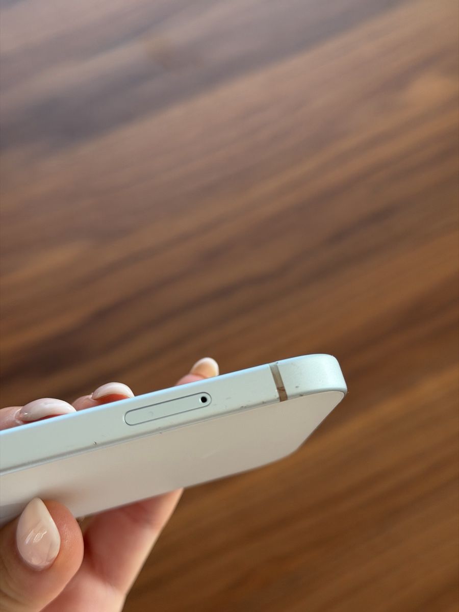 Apple Handys / Smartphones: iPhone 15 – Gebraucht aus Zürich von nadinegmd 2