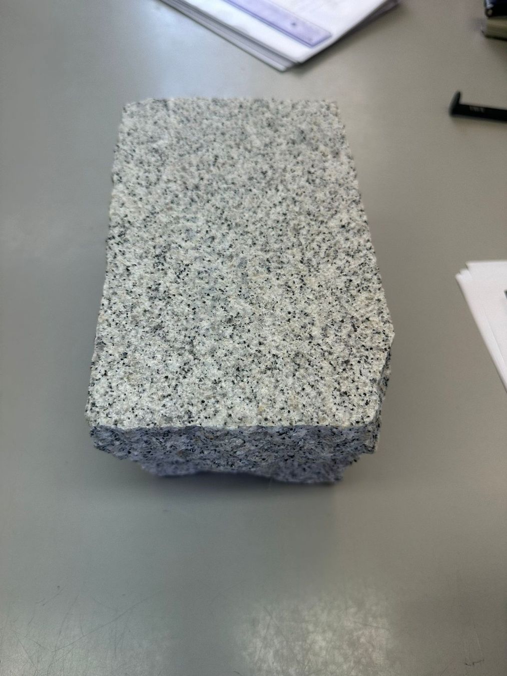 Minerali & Pietre curative: 43 Meter Bindersteine Typ 12 Granit, Oberfläche gestrahlt – Nuovo e nell'imballaggio originale da Steinmaur venduto da Steinbeisser 3