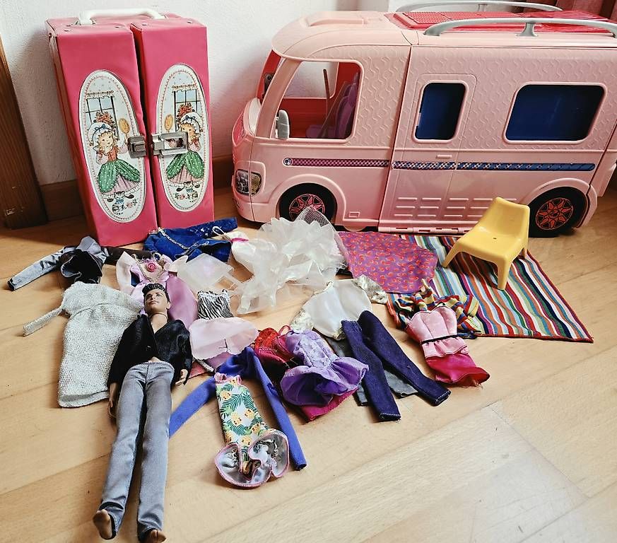 Poupées: Barbie + Zubehör  – D'occasion à Gossau SG par georgia5267 3