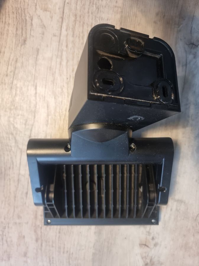 Steinel Lampade: Steinel LED Aussenscheinwerfer mit Bewegungsmelder – Usato da Niederuzwil venduto da Jamy3 5