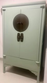 Armoires: China Schrank – D'occasion à Mammern par SusanneJost