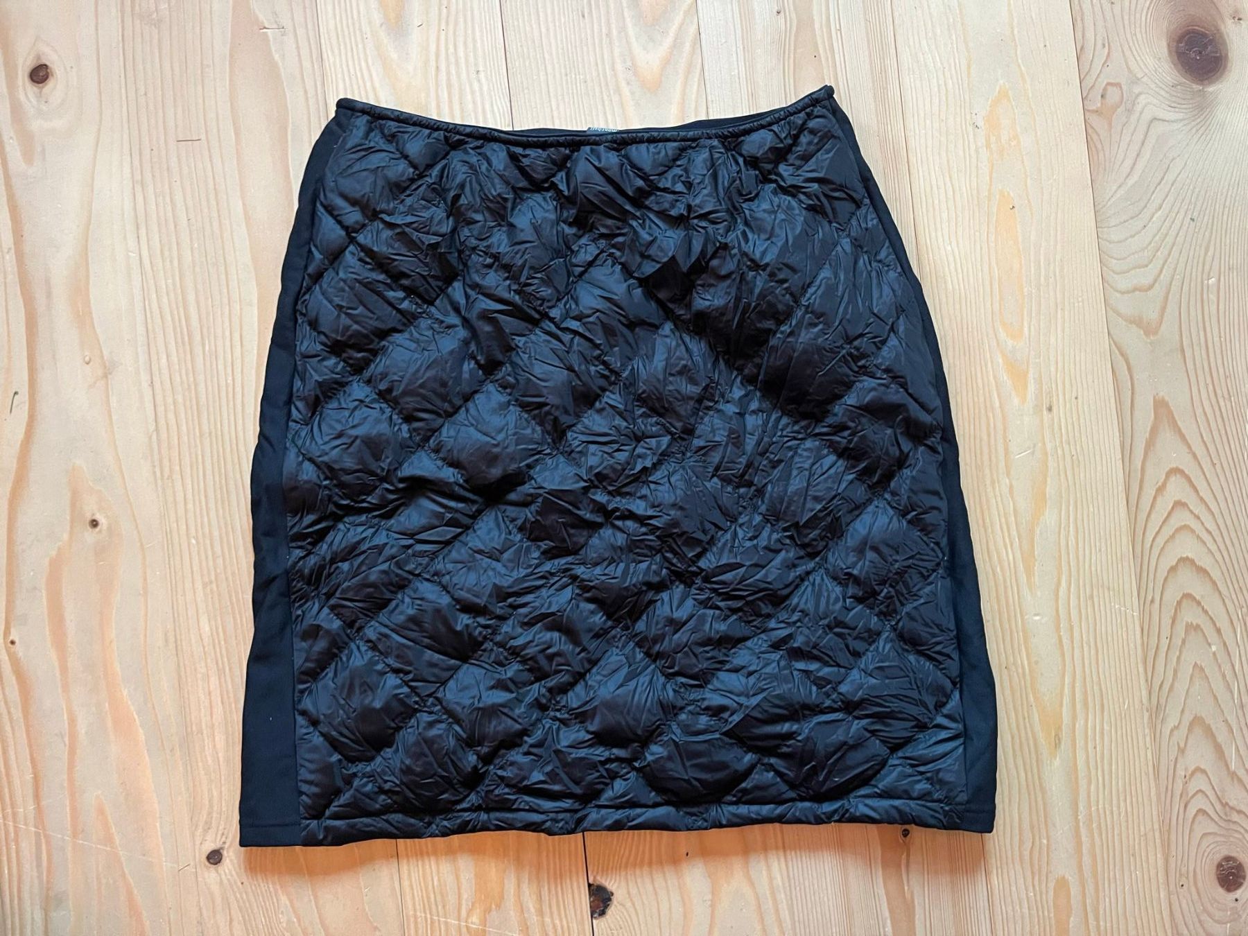 Röcke: Montbell Daunen Rock Superior Down Skirt – Neu und originalverpackt aus Wernetshausen von fahrradohnebremsen 1