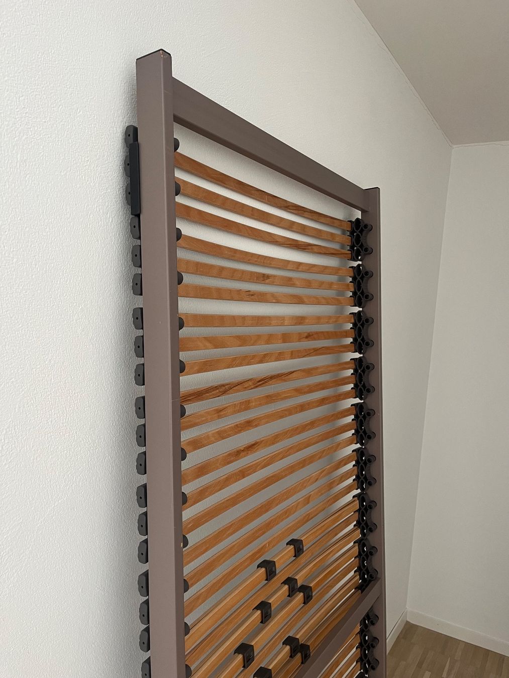 Interio Reti a doghe: 2 x Interio Lattenrost, verstellbar, 196x89 – Usato da Bäch SZ venduto da deklok 6