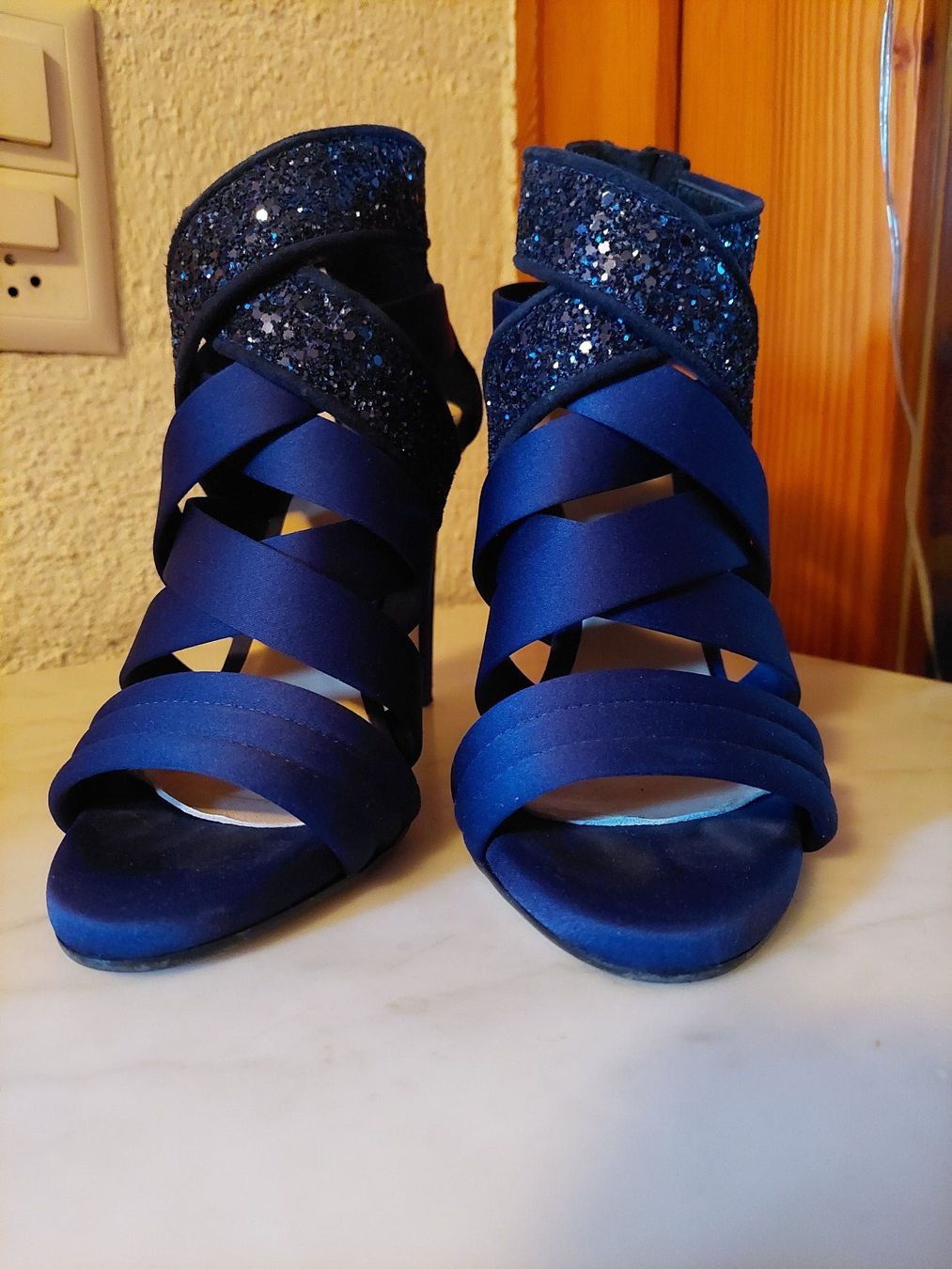 Scarpe da donna: Bata . High Heel Sandale blau 36 – Usato da Besenbüren venduto da teluride89 1