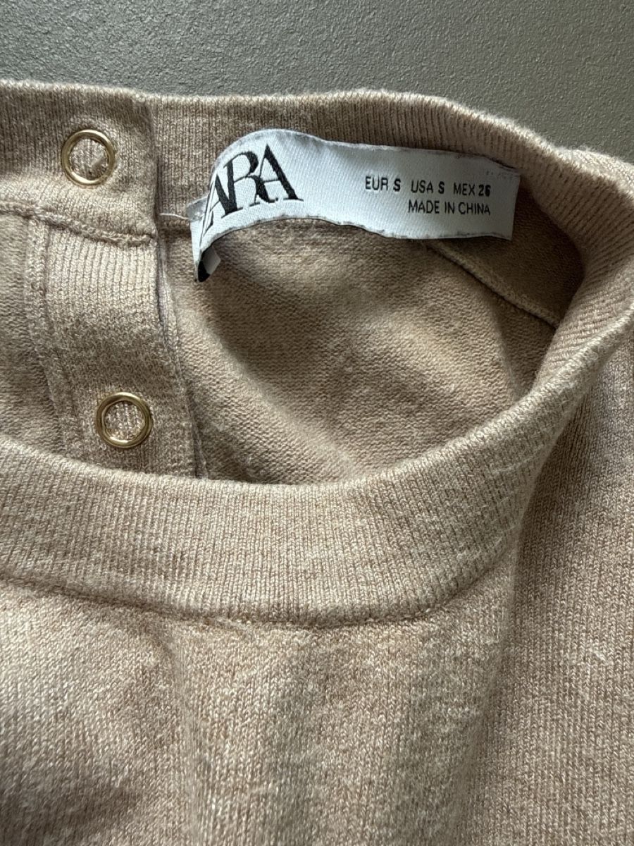 Zara Top: Shirt Damen Zara Gr. S – Usato da Zürich venduto da car_9vrr 2