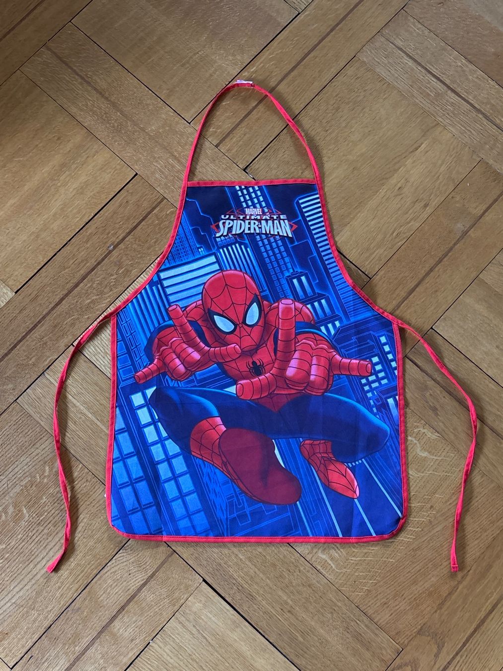 Grembiuli: Kinderschürze Spiderman – Usato da Genève venduto da Livsonman