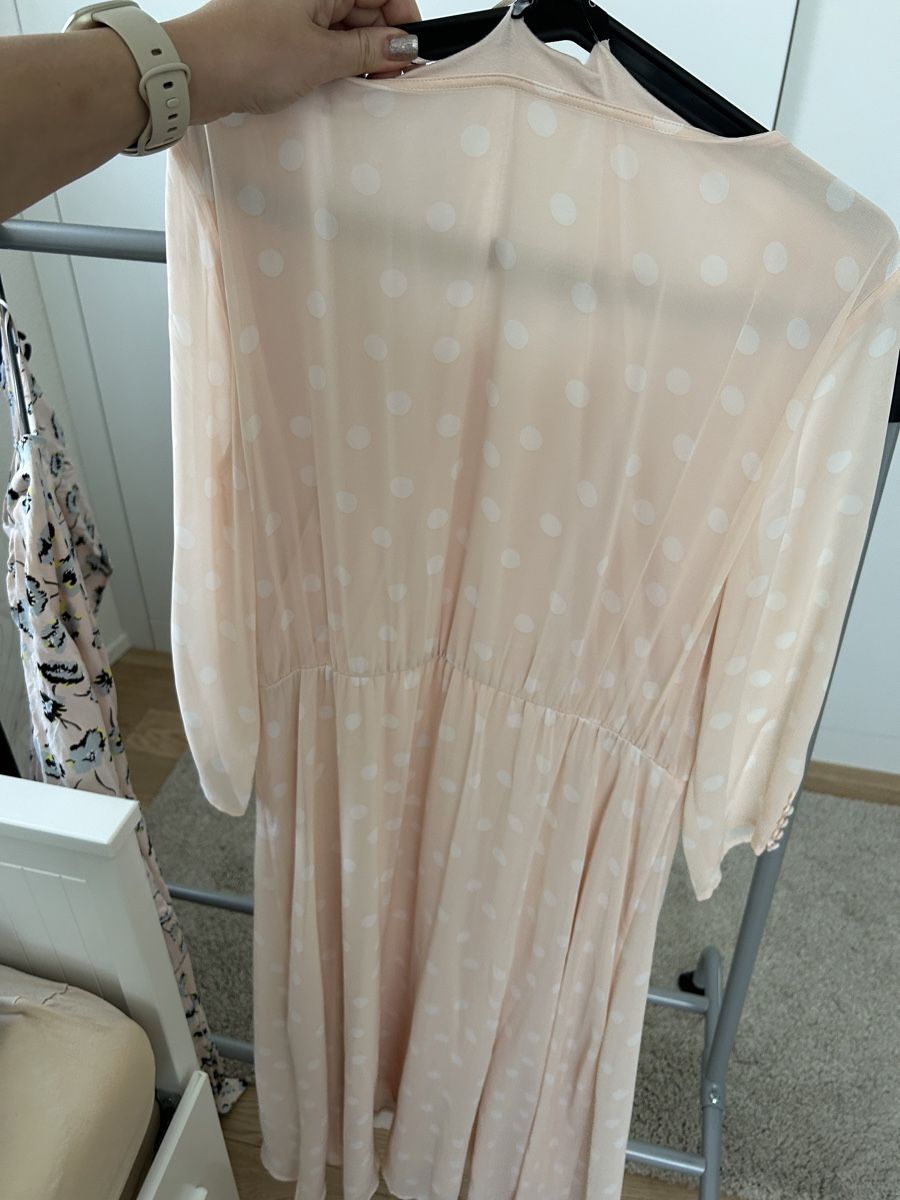 Comma Vestiti: Rosa Comma Kleid lang - Größe 44, super Zustand – Usato da Steinhausen venduto da World-Wide-Jenni 2