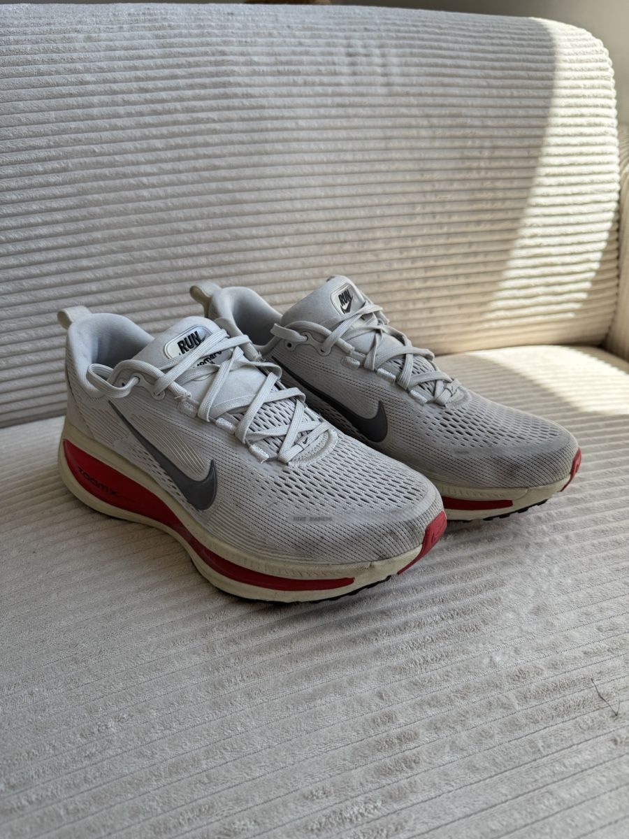 Nike Herrenschuhe: Nike Vomero 18 - 42 – Gebraucht aus Les Acacias von Leotam