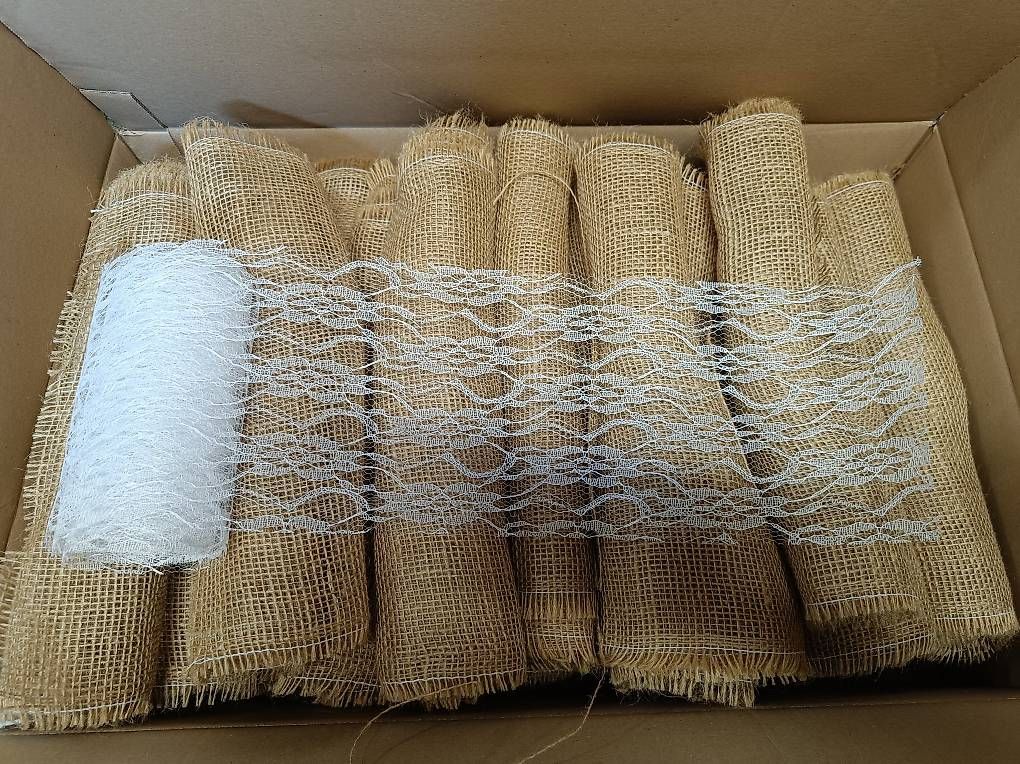 Tutte le decorazioni: Tischläufer Jute und Spitze – Usato da Kandersteg venduto da Anna0151