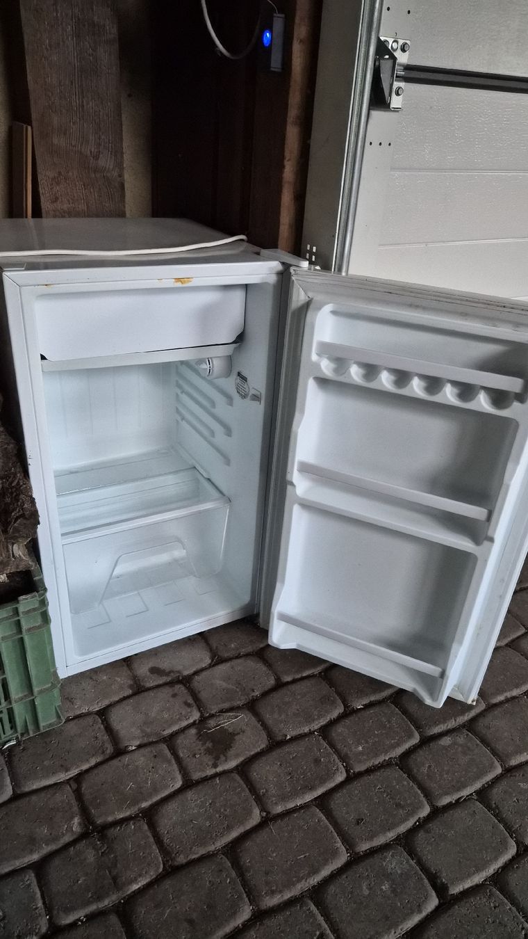 Réfrigérateurs: Kühlschrank – D'occasion à Walliswil par nasommer 1