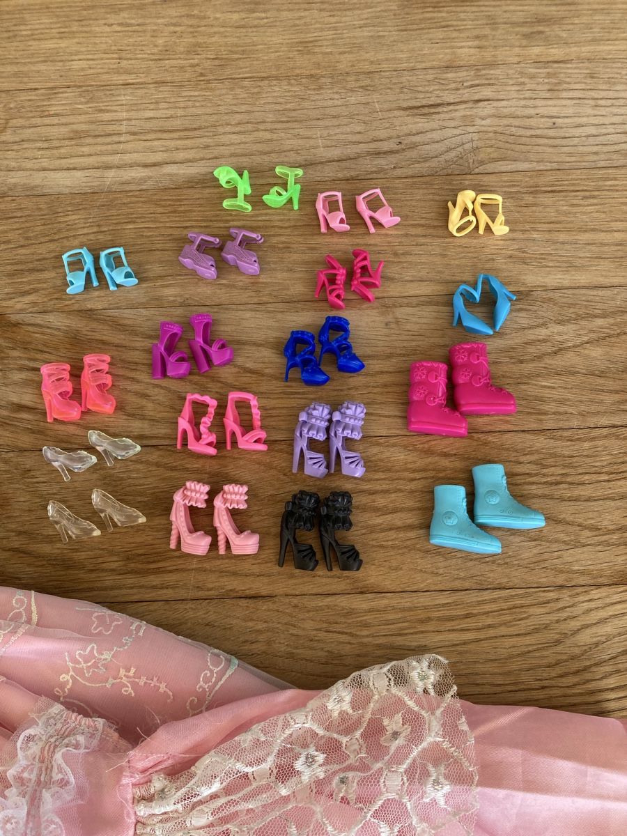 Spielzeuge: Grosses Konvolut Barbie – Gebraucht aus Othmarsingen von Elkyko 2