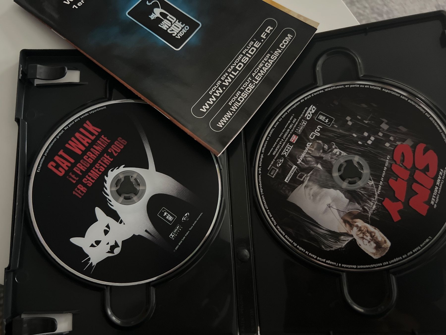 Tous les DVDs: 2DVD « Sin City » version française + anglais – D'occasion à Bouveret par Feelgoodtrading 2