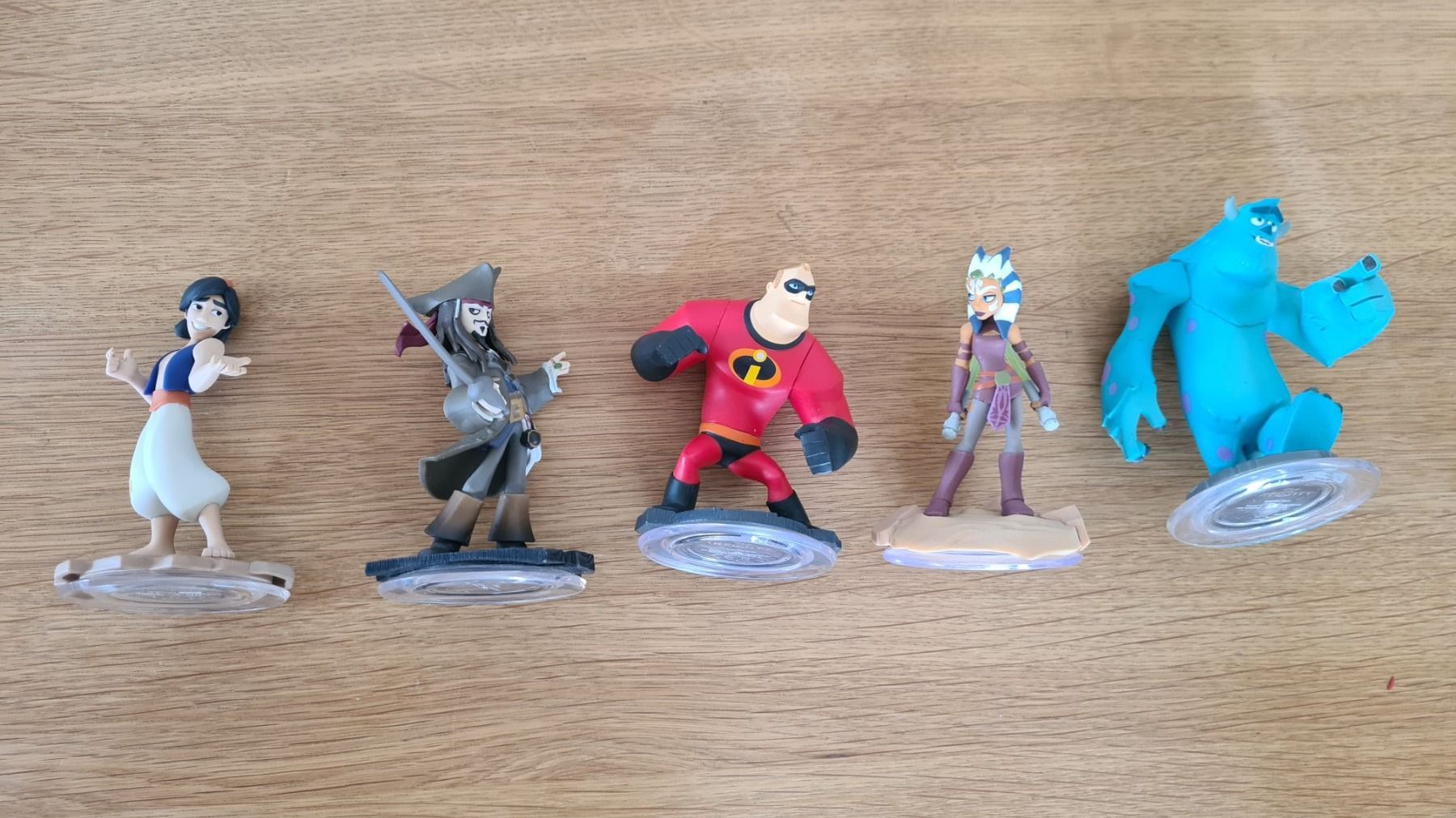 Disney Statuette: Sammlung 5 Disney INFINITY Game Figuren – Usato da Winterthur venduto da stufaphi 1