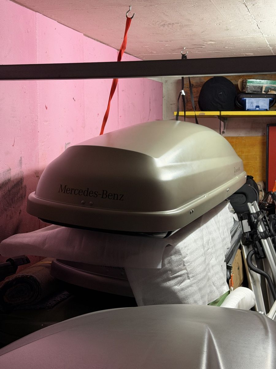 Box da tetto: Mercedes Dachbox mit Träger  – Usato da Dietikon venduto da ermfam9 2