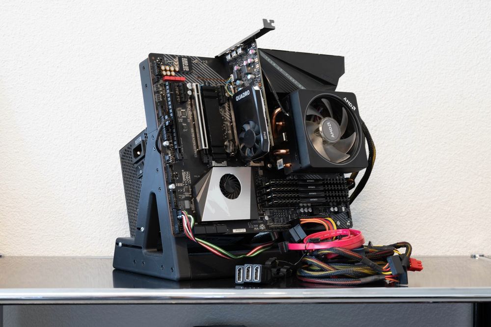 Testbench Setup für Homelab uvm. Ryzen 3900x, 32GB Ram, P400 (Gebraucht ...