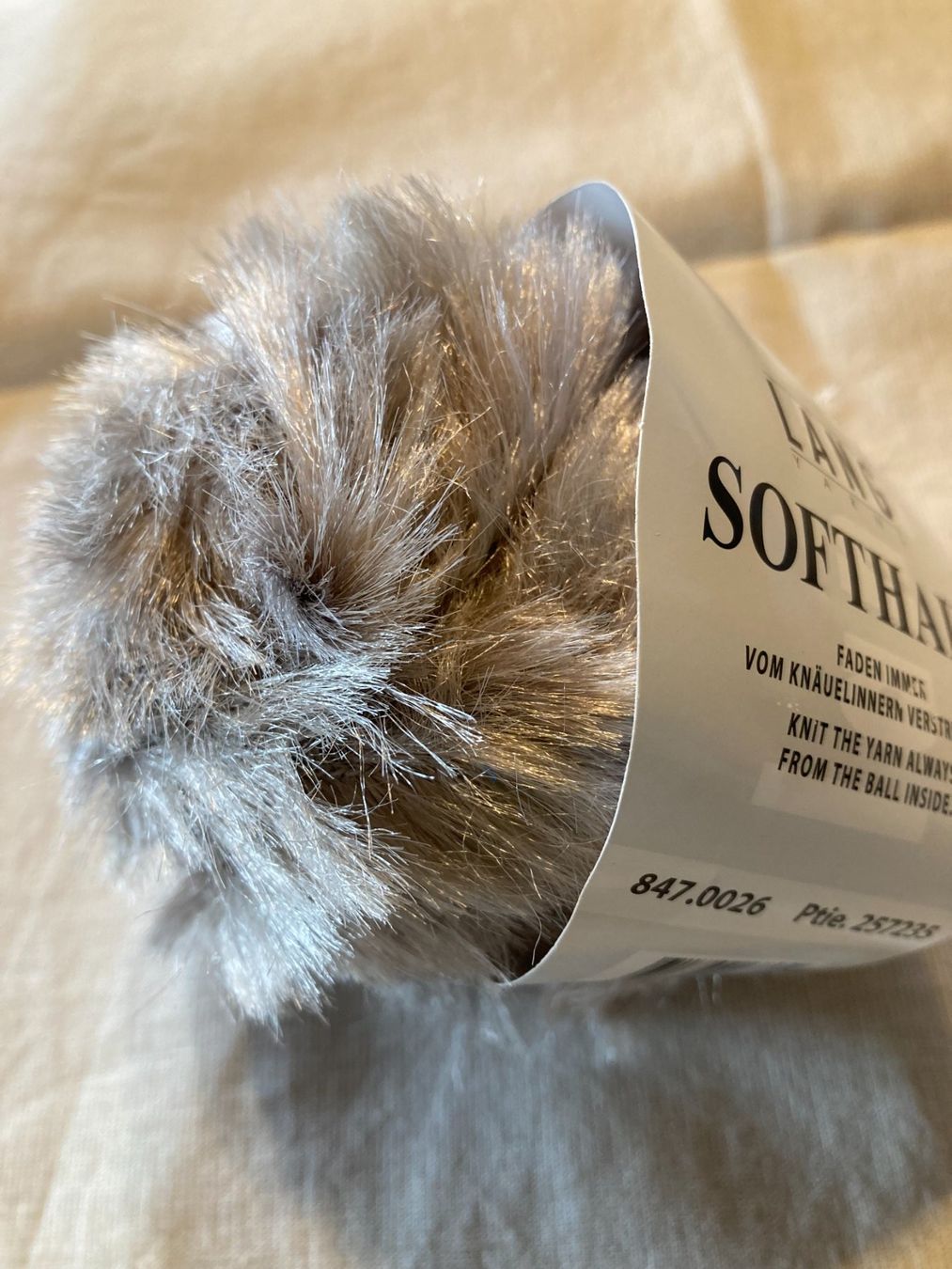 Wolle: Wolle Softhair – Neu und originalverpackt aus Balsthal von dasesaro