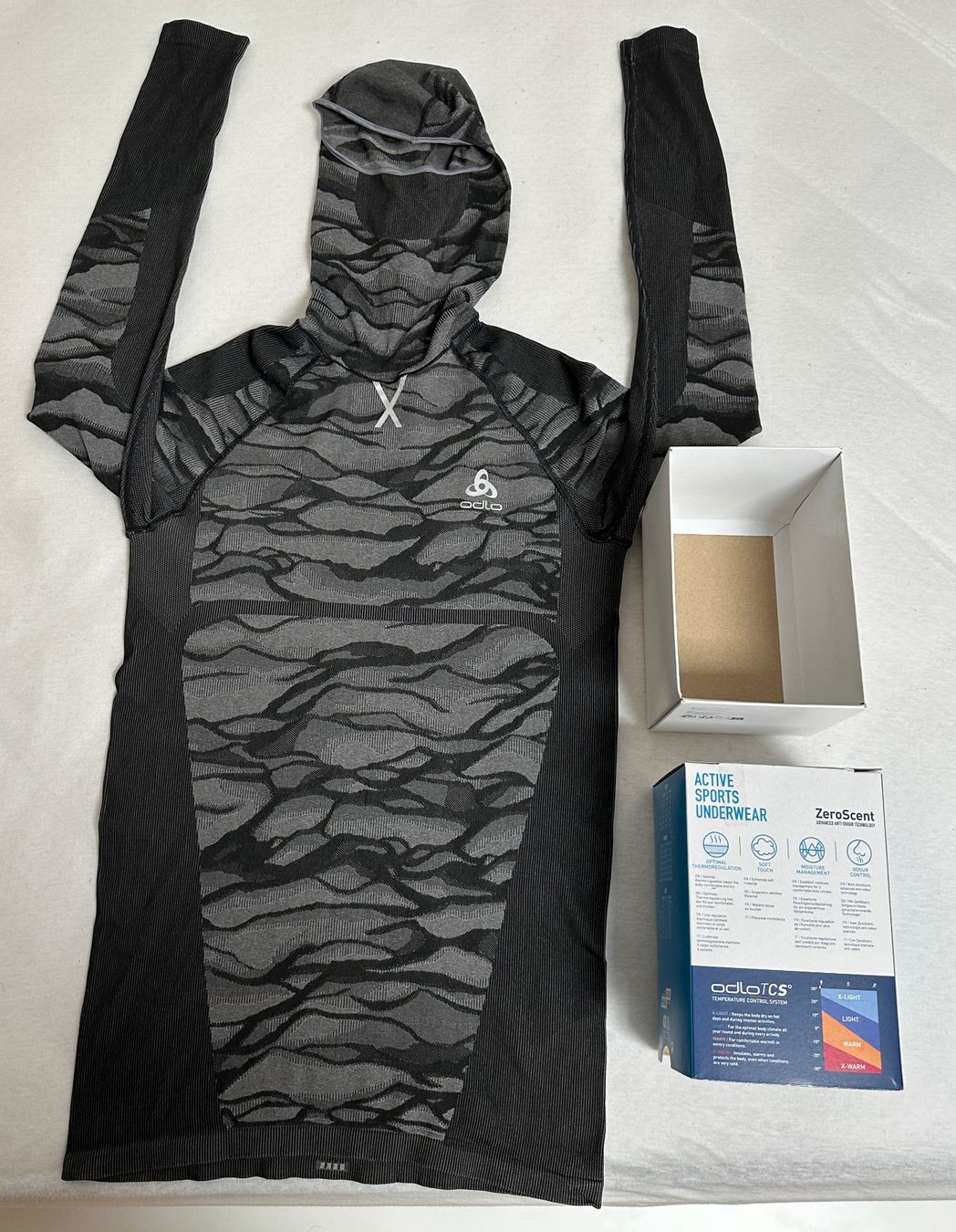Odlo Sous-vêtements: Odlo Thermo tshirt Performance G L – D'occasion à Maienfeld par tobeyl2020 6