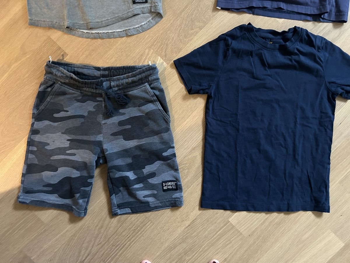 Lotti & Set di vestiti: Jungs Kleiderpaket Gr. 134 – Usato da Tägerwilen venduto da NoRaq 2