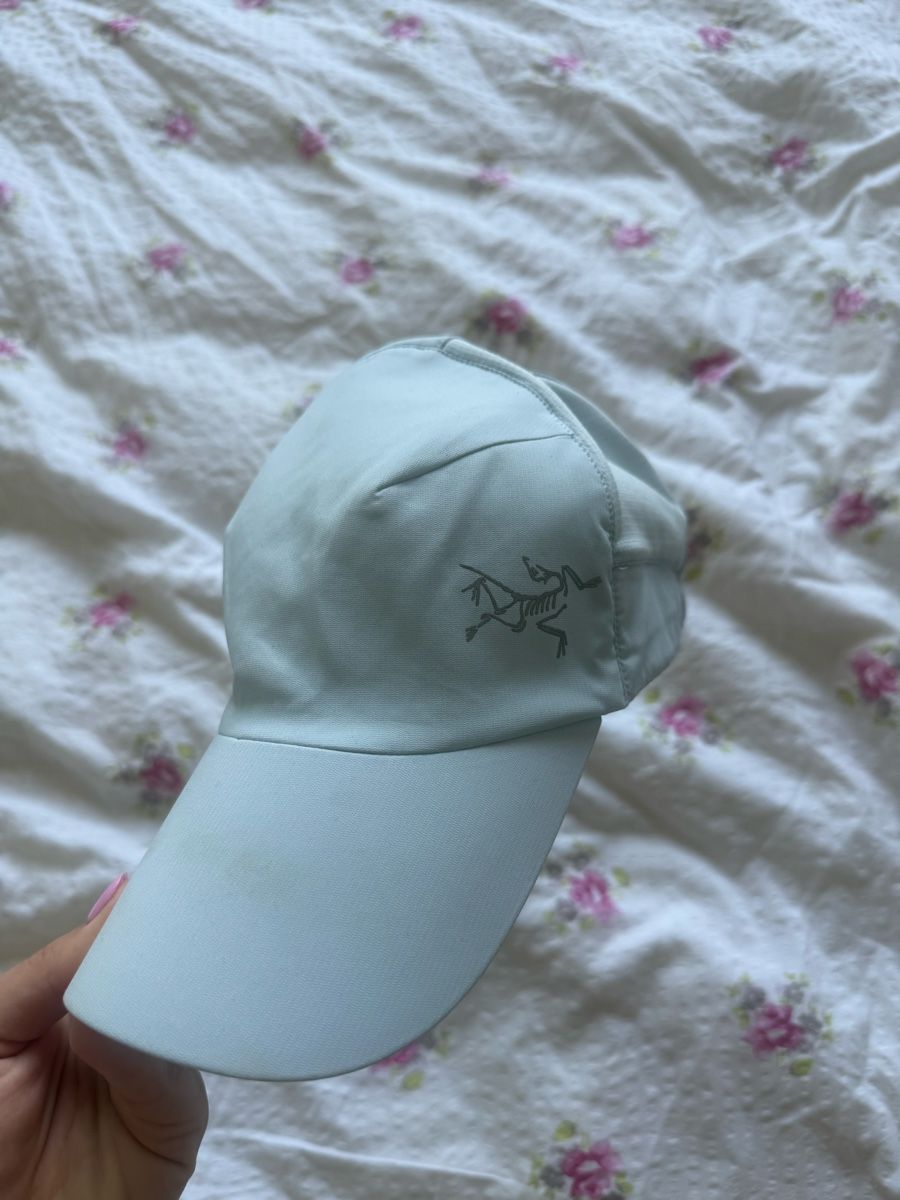 Arcteryx Copricapi, berretti & cappellini: Arcteryx Cap Babyblau  – Usato da Basel venduto da zuchetti