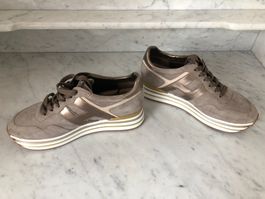 Hogan Sneaker Beige Gr. 39.5 Neuwertig