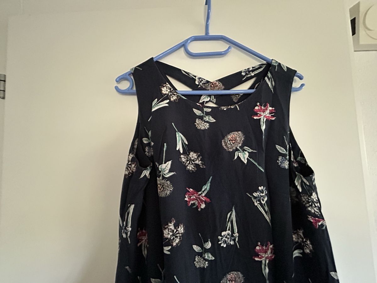S.Oliver Vestiti: Sommerliches Kleid mit Blumenmuster s. Oliver – Usato da Leuzigen venduto da nora999 1