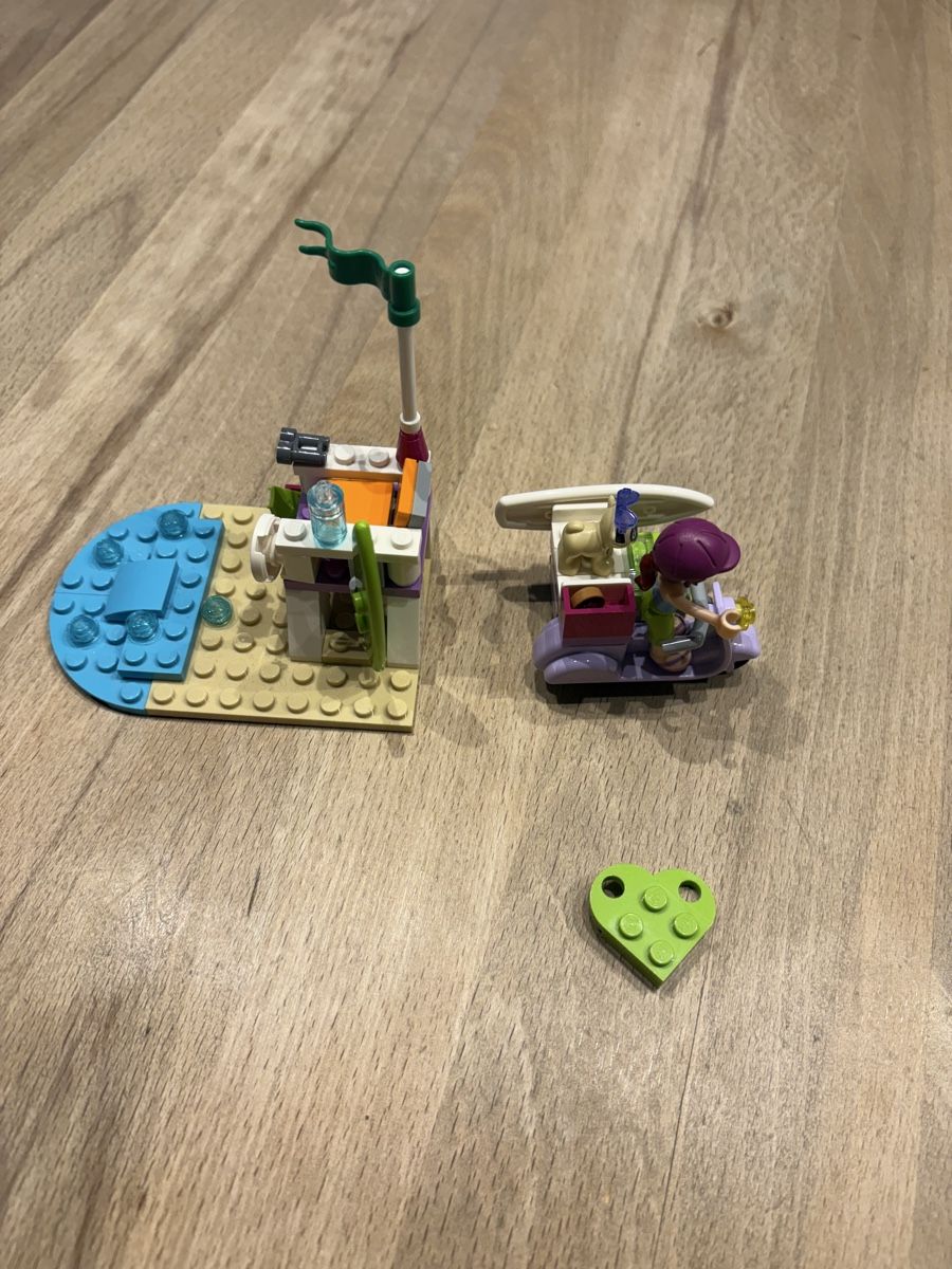 Lego Giocattoli: Lego Friends Mias Strandroller – Usato da Baar venduto da remak37 2